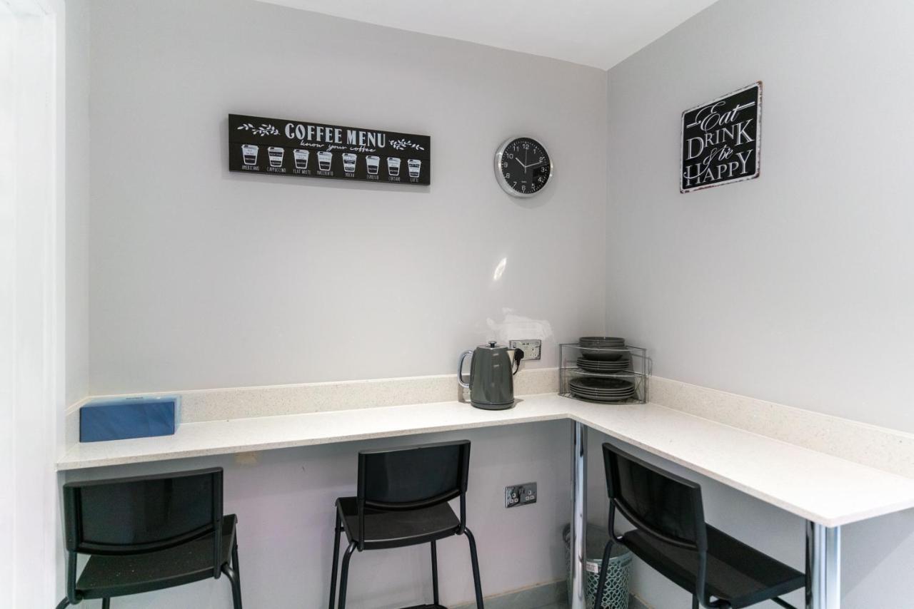 Luxury 5Bd Suite Guest House 런던 외부 사진