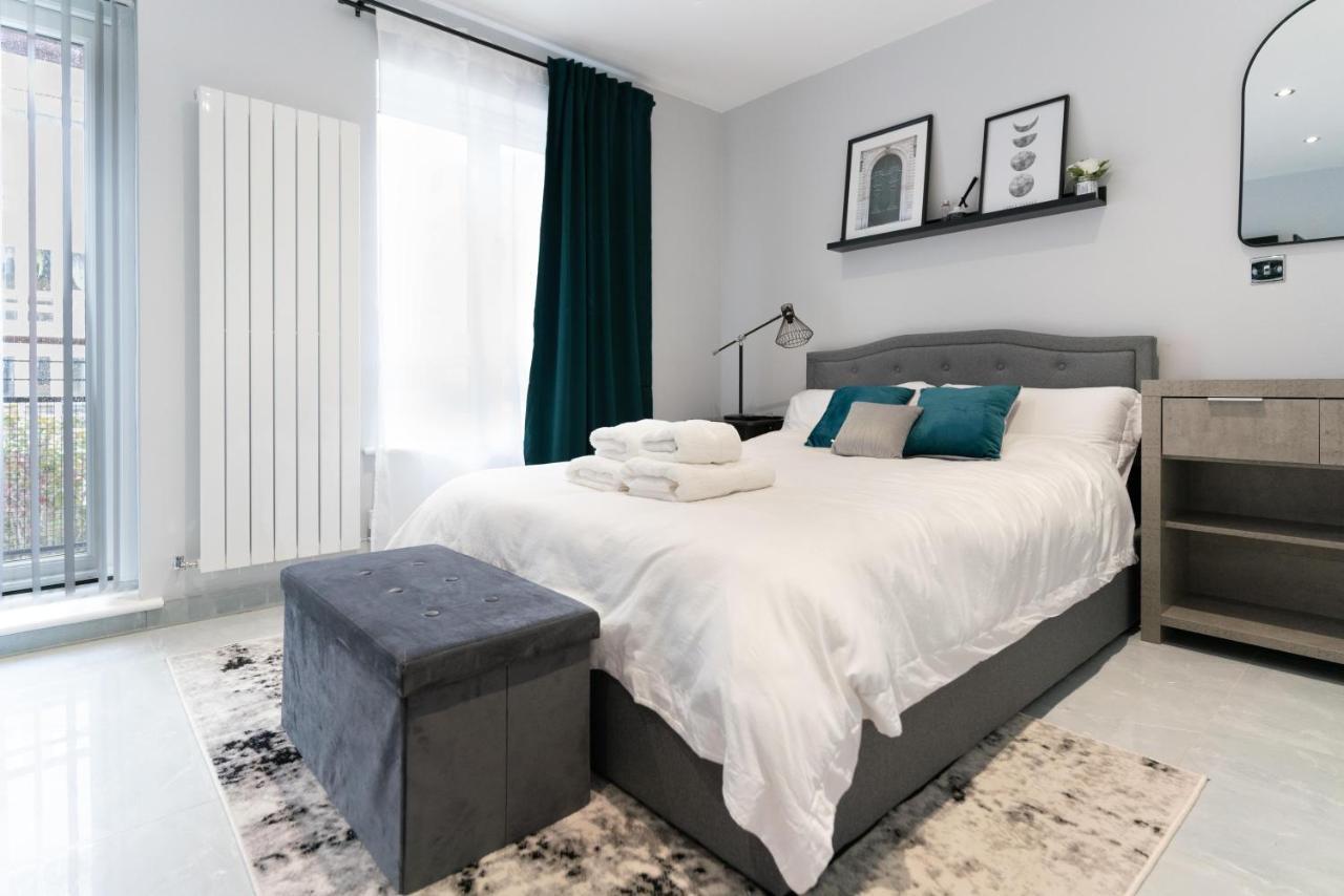 Luxury 5Bd Suite Guest House 런던 외부 사진