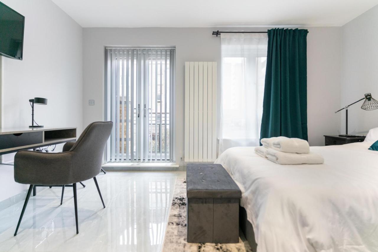 Luxury 5Bd Suite Guest House 런던 외부 사진