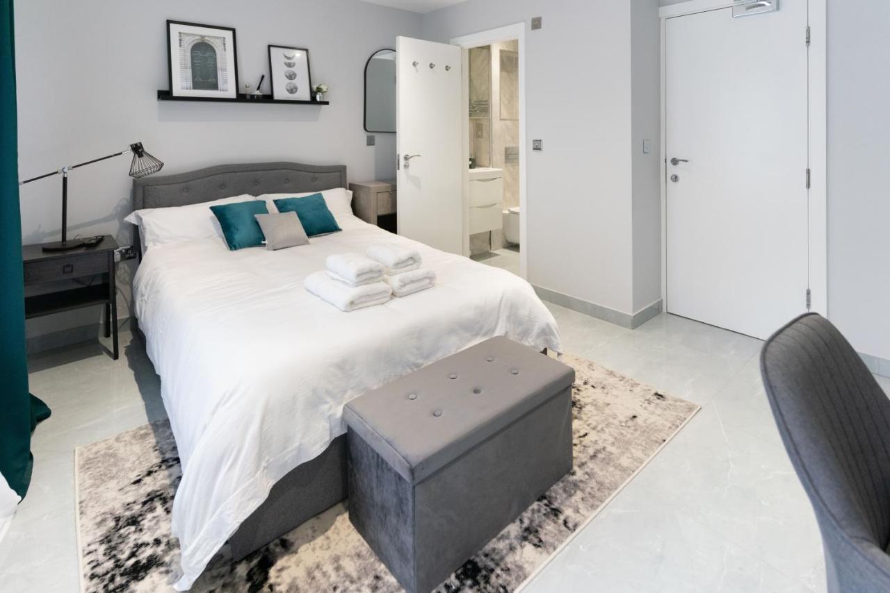 Luxury 5Bd Suite Guest House 런던 외부 사진