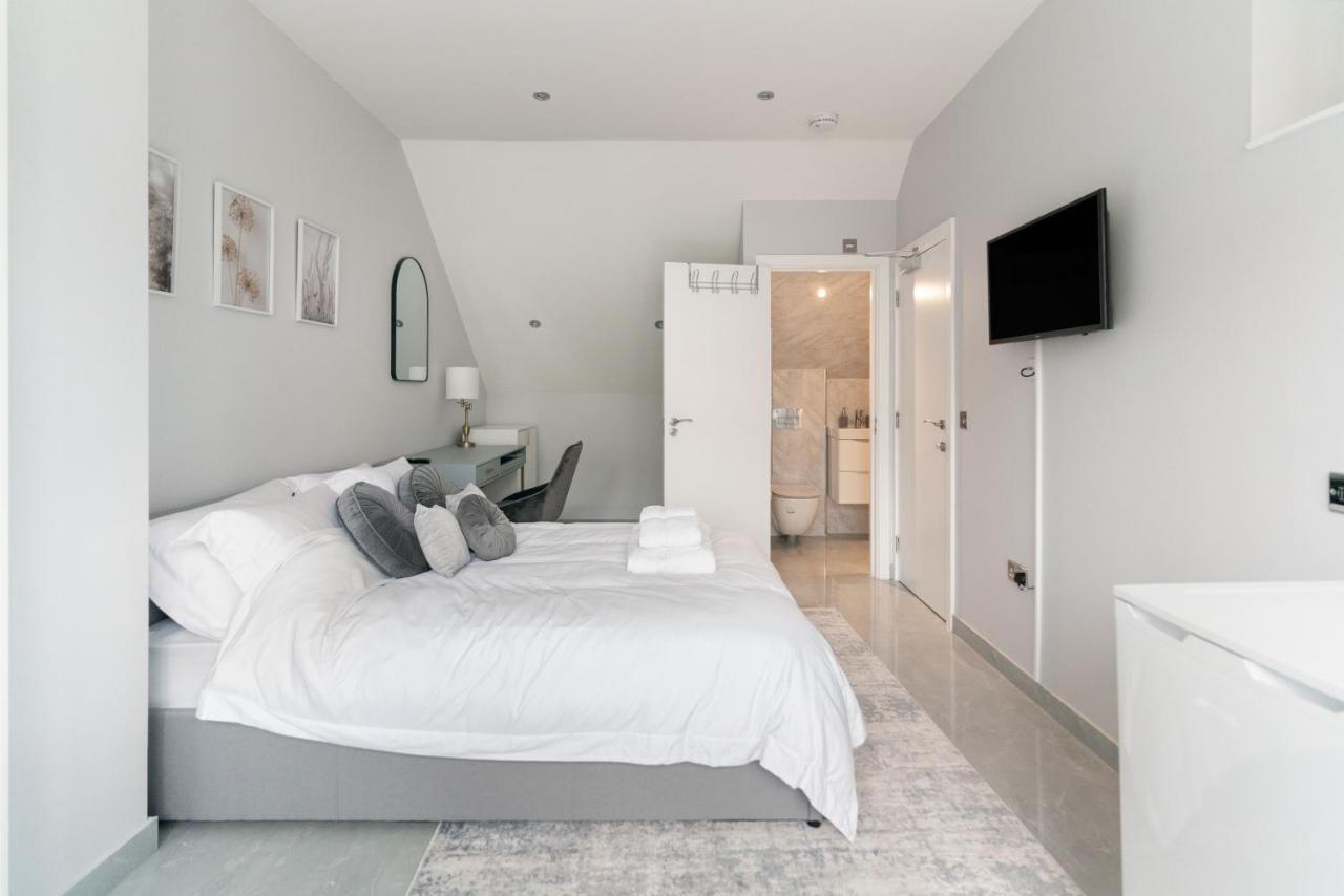 Luxury 5Bd Suite Guest House 런던 외부 사진