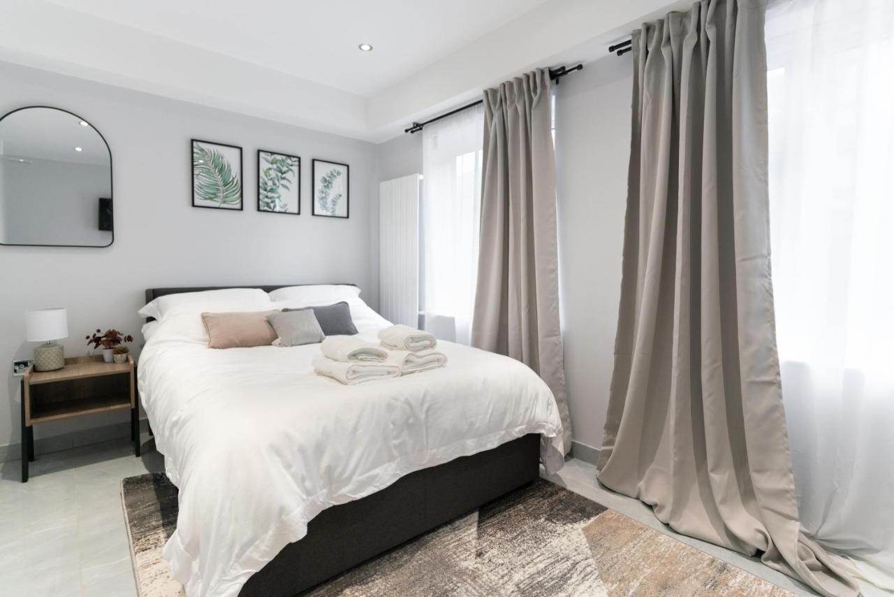 Luxury 5Bd Suite Guest House 런던 외부 사진