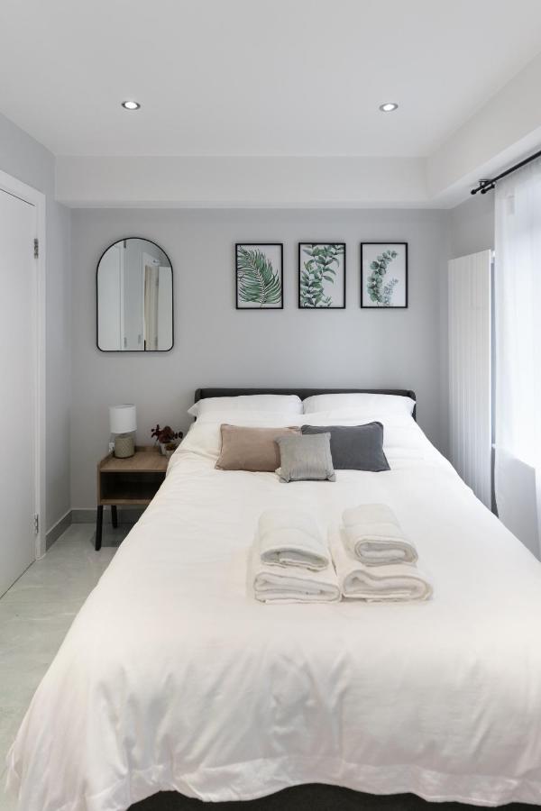 Luxury 5Bd Suite Guest House 런던 외부 사진