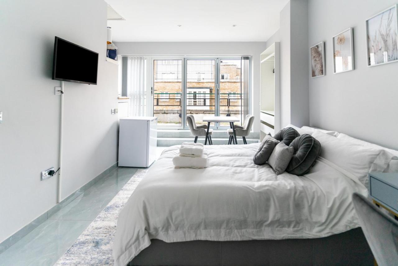 Luxury 5Bd Suite Guest House 런던 외부 사진